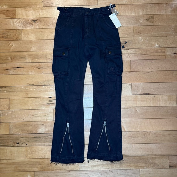 Mnml Pants - Mnml Front Zp Fiare Cargo Pants Black Size 29